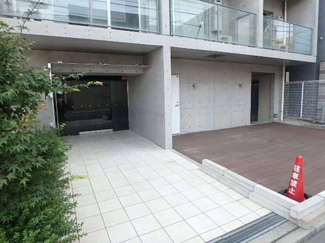 エントランス　★エントランス★