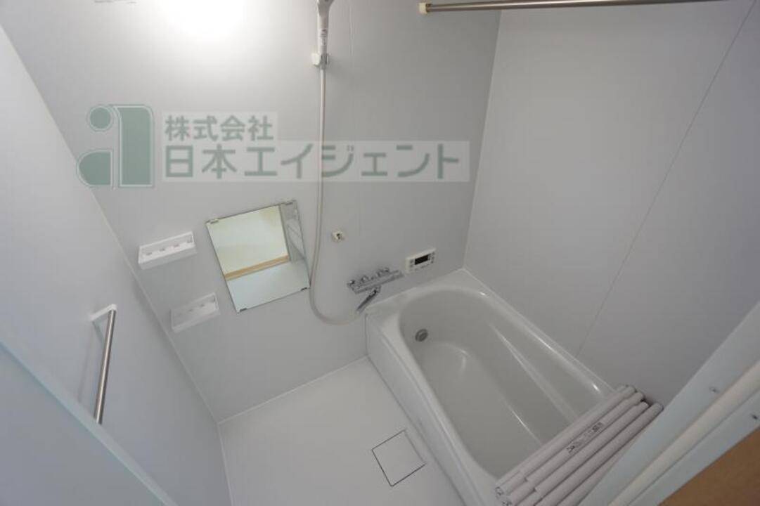 バス・シャワールーム　浴室