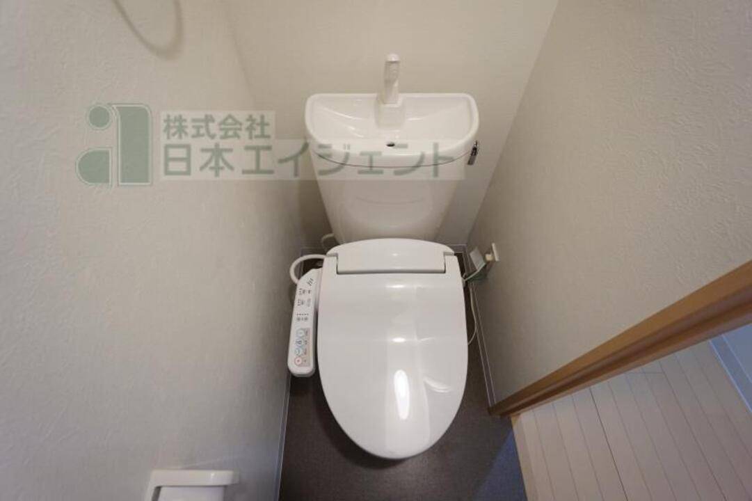 トイレ　トイレ