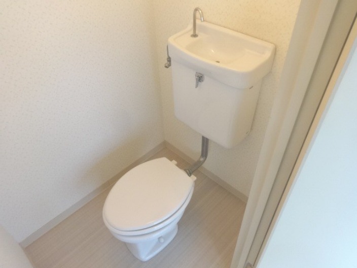 トイレ　トイレも綺麗にお使いいただけます☆