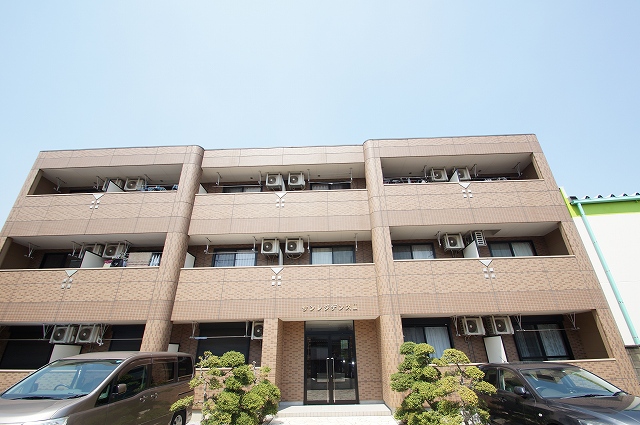 建物外観　外観もきれいです