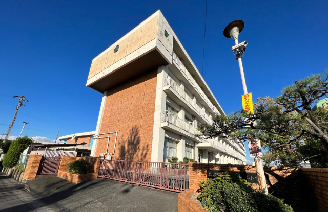 小学校　北名古屋市立白木小学校（小学校）まで1065m