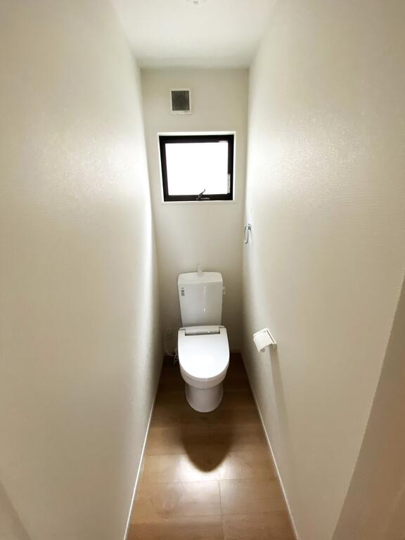 トイレ　1階と2階にトイレあり（写真は2階）