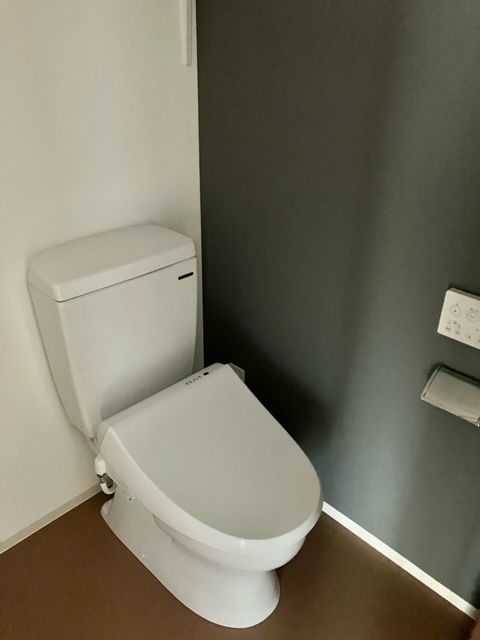トイレ　同施工管理会社参考写真