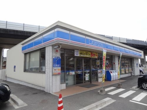 コンビニ　ローソン 東広島高屋町桧山店（コンビニ）まで361m