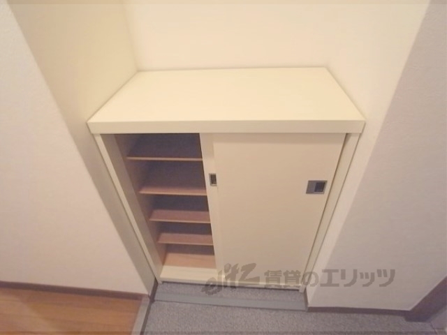 収納　下駄箱