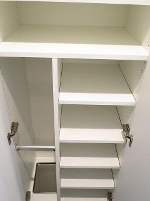収納　シューズボックス