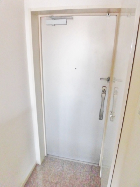 玄関　別号室の参考写真です