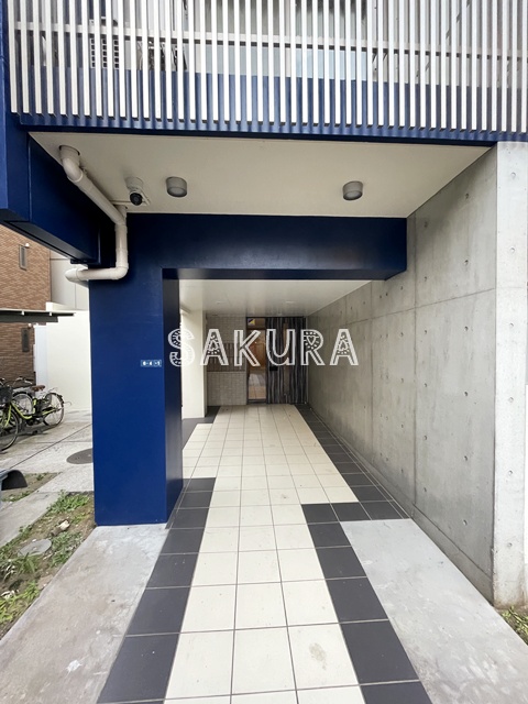 エントランス　お洒落な建物デザイン♪