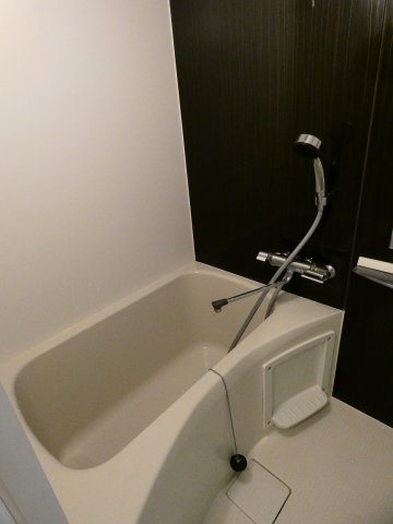 バス・シャワールーム　バス※別部屋参考写真
