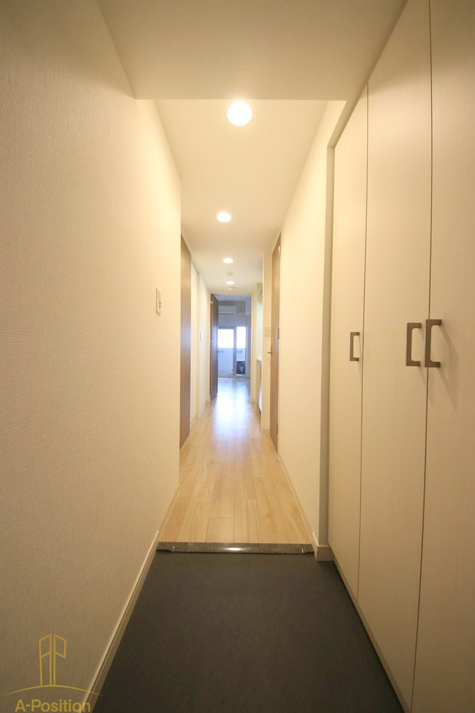 玄関　プレサンス堺筋本町駅前