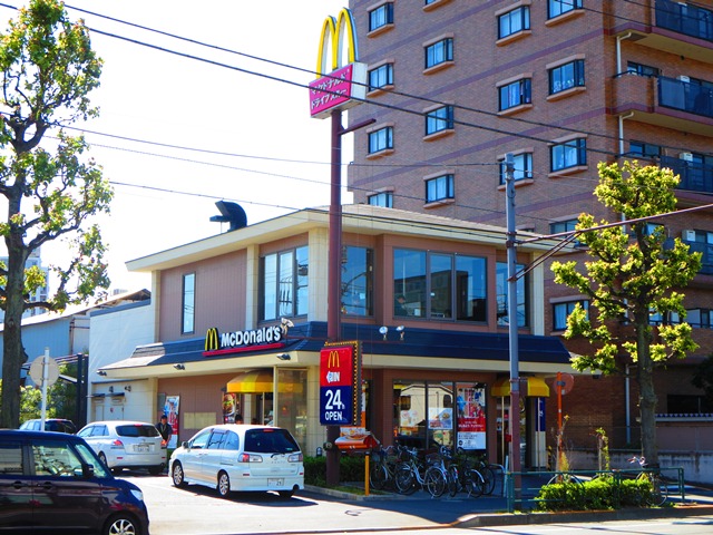 飲食店　マクドナルド東葛西店（飲食店）まで300m