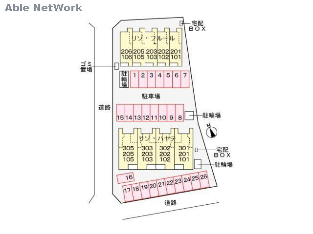 駐車場　駐車場
