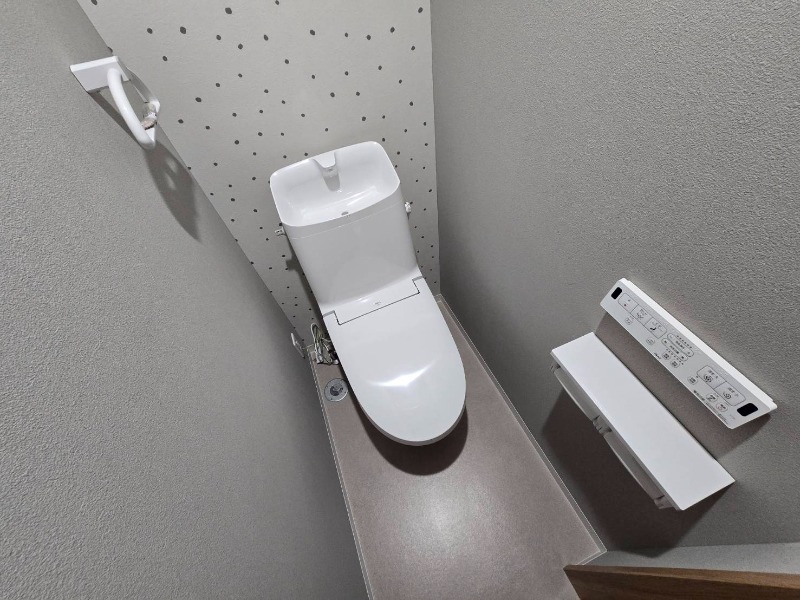 トイレ　トイレです。ウォシュレット付を探している方、おすすめです！