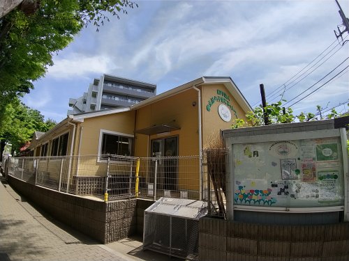 幼稚園・保育園　認定こども園おひさま（幼稚園・保育園）まで2m
