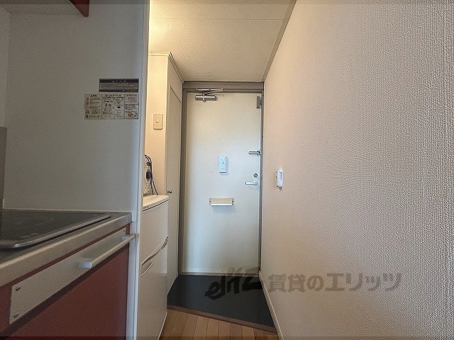 レオパレス猪名川の玄関写真