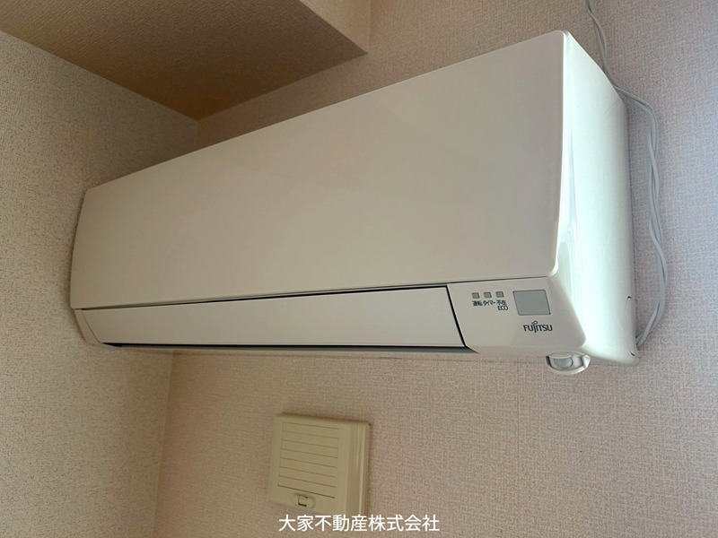 その他　※別部屋写真のためイメージ。左右反転です。