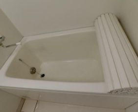バス・シャワールーム　お風呂です