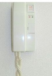 セキュリティ　外からの目が気にならないバルコニーで洗濯物が干せます