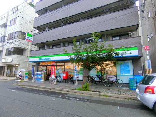 コンビニ　ファミリーマート 大東野崎店（コンビニ）まで604m