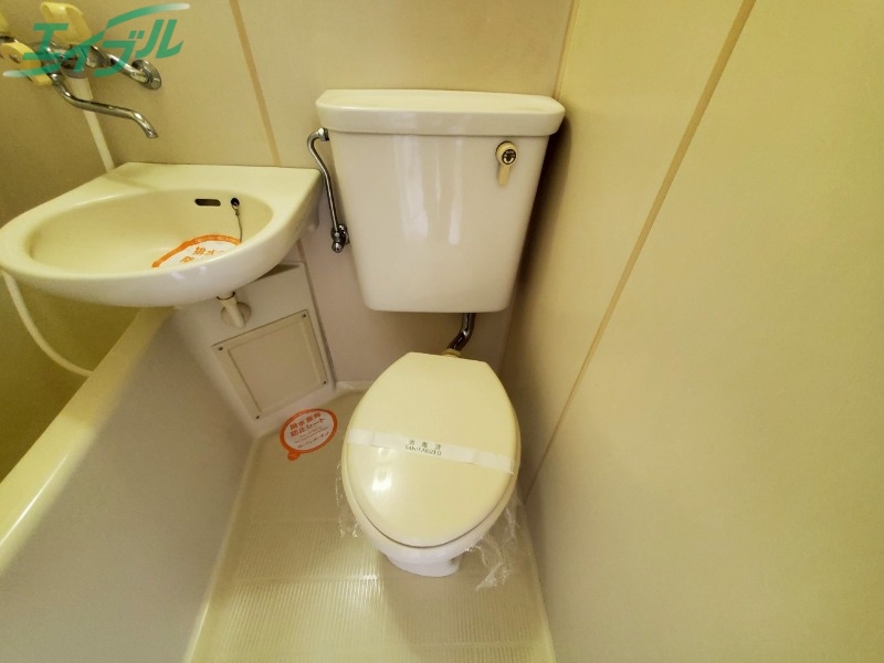 トイレ　別部屋参考写真