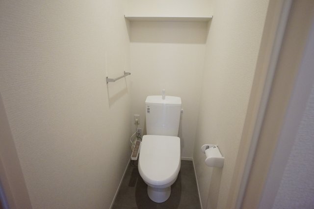 D-Invest陣場 Aのトイレ写真