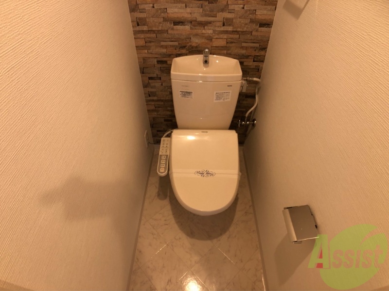 トイレ　ウォシュレット付きのトイレです。シャワートイレは日本の宝。