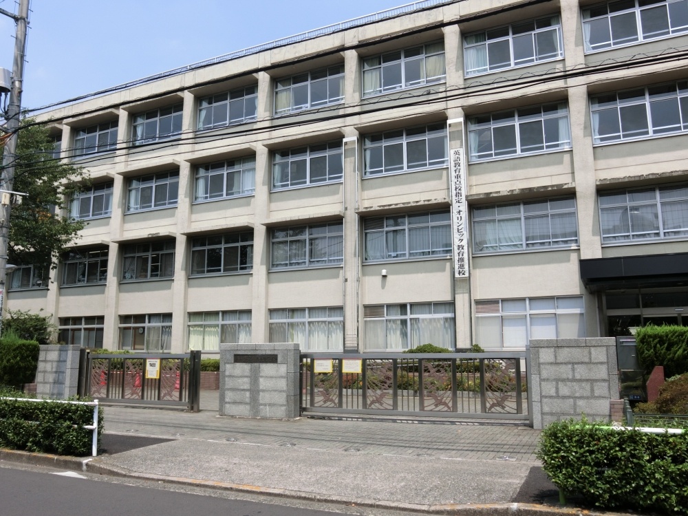 高校・高専　東京都立飛鳥高等学校（高校・高専）まで985m
