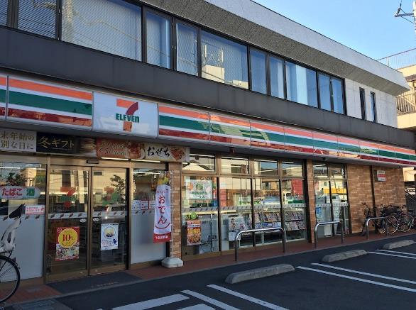 コンビニ　セブンイレブン 本木店（コンビニ）まで381m