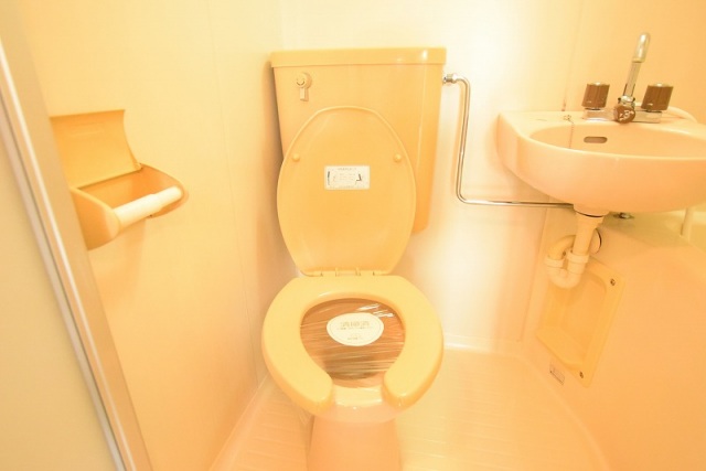 トイレ　同型モデル