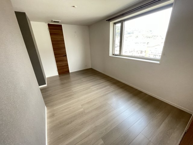 その他部屋・スペース　落ち着いて過ごせるお部屋なので、寝室にいかがでしょうか