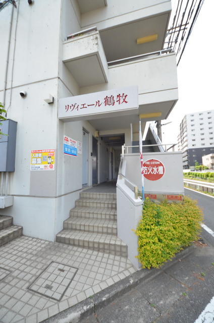 エントランス　～マンションならでは、しっかりしたエントランス～