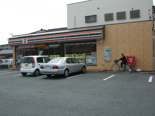 コンビニ　セブンイレブン川越仙波町２丁目店（コンビニ）まで128m
