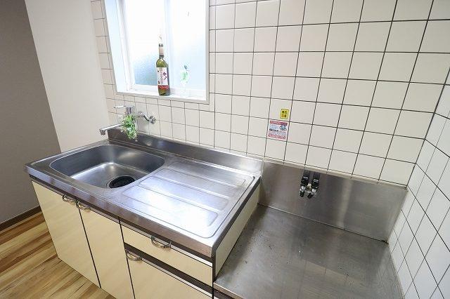 キッチン　2口コンロ設置可能です