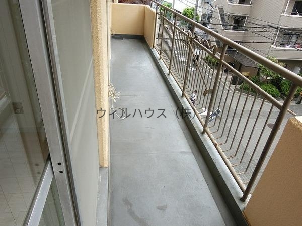 バルコニー　日当たり良好！
