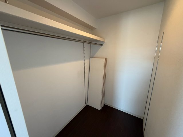 収納　ペルル清華