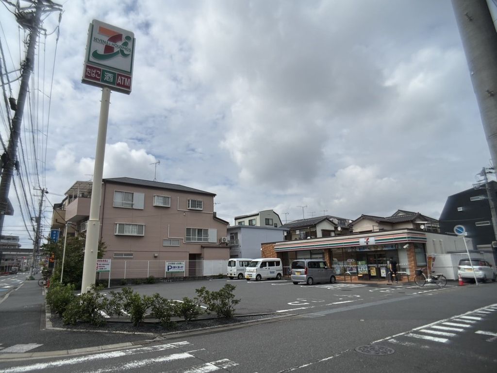 コンビニ　セブンイレブン市川末広1丁目店（コンビニ）まで50m