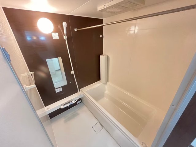 バス・シャワールーム　※同物件別号室の写真になります