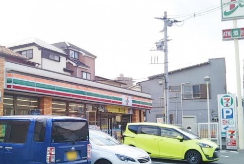コンビニ　セブン-イレブン 横浜別所３丁目店（コンビニ）まで391m