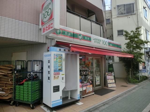 コンビニ　ローソンストア１００（コンビニ）まで117m