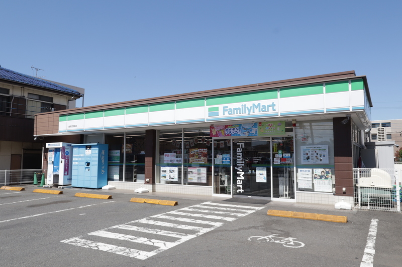 コンビニ　ファミリーマート 東所沢駅前店（コンビニ）まで255m