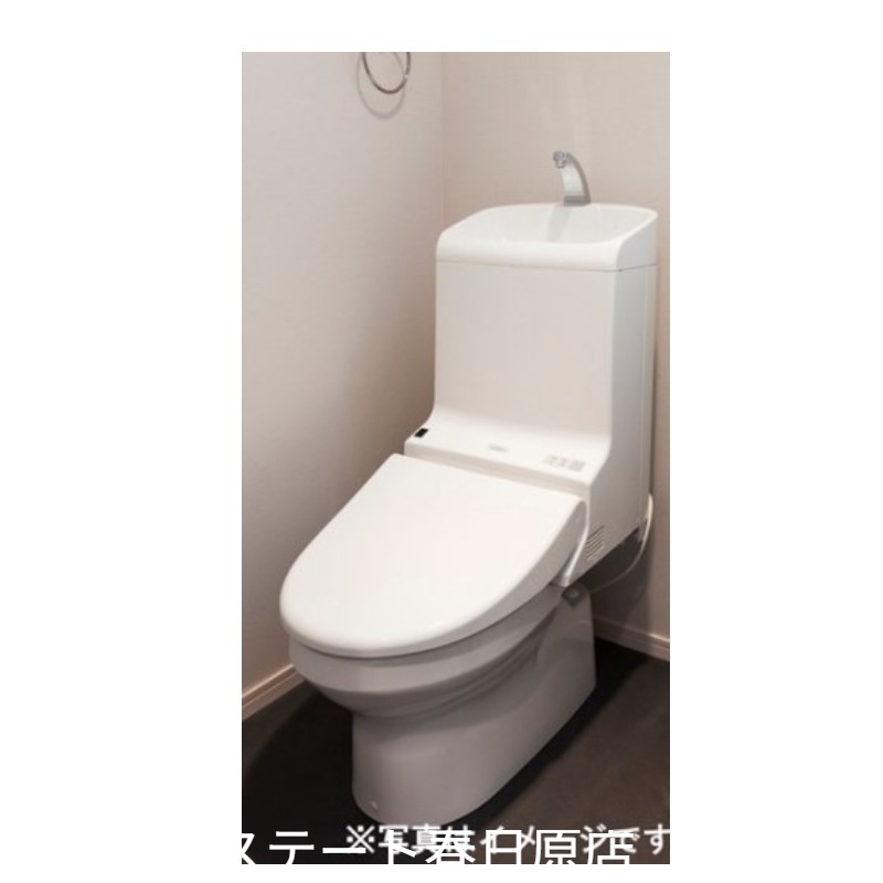 トイレ　ウォシュレット設置済み