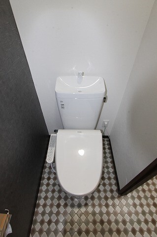 トイレ　※現況を優先します。