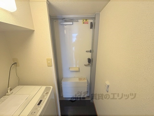 レオパレスルミエールの玄関写真
