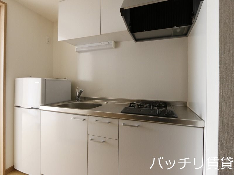 キッチン　別号室の画像になります。現況を優先します。