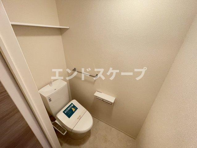 上毛電鉄 三俣駅 徒歩13分 2階建 築5年のトイレ写真