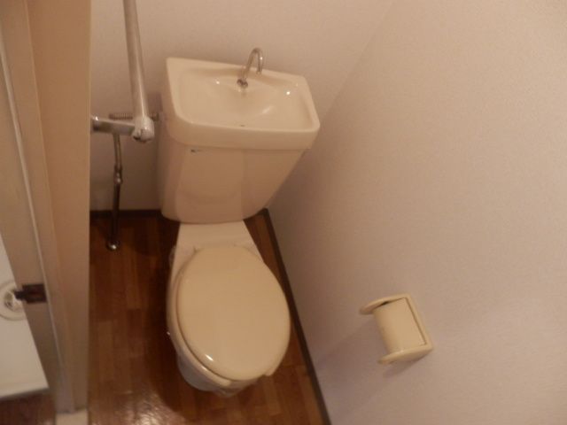 グリーンヒルズのトイレ写真