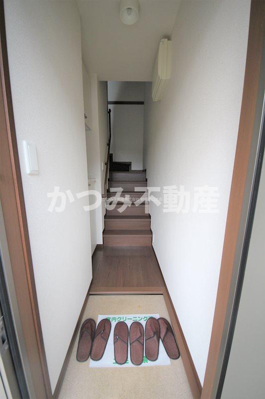 玄関　他号室参考写真