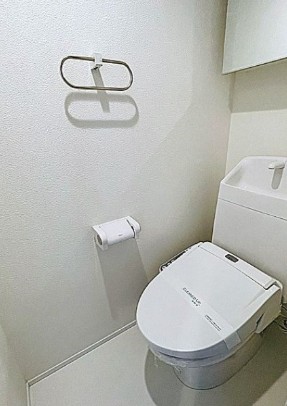 トイレ　シンプルで使いやすいトイレです