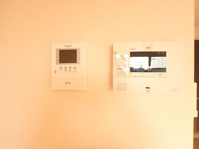 セキュリティ　セコムのホームセキュリティー付きです。